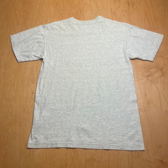 Vintage Dolphin Cruise Ocean Breeze Medium Solid Gray Short Sleeve T-Shirt - Picture 9 of 10